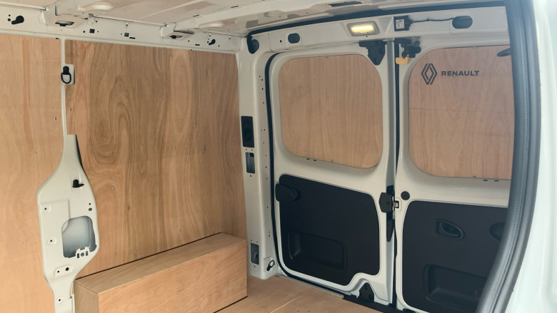 Renault Trafic Swb Diesel SL30 Blue dCi 150 Extra [Safety] Van